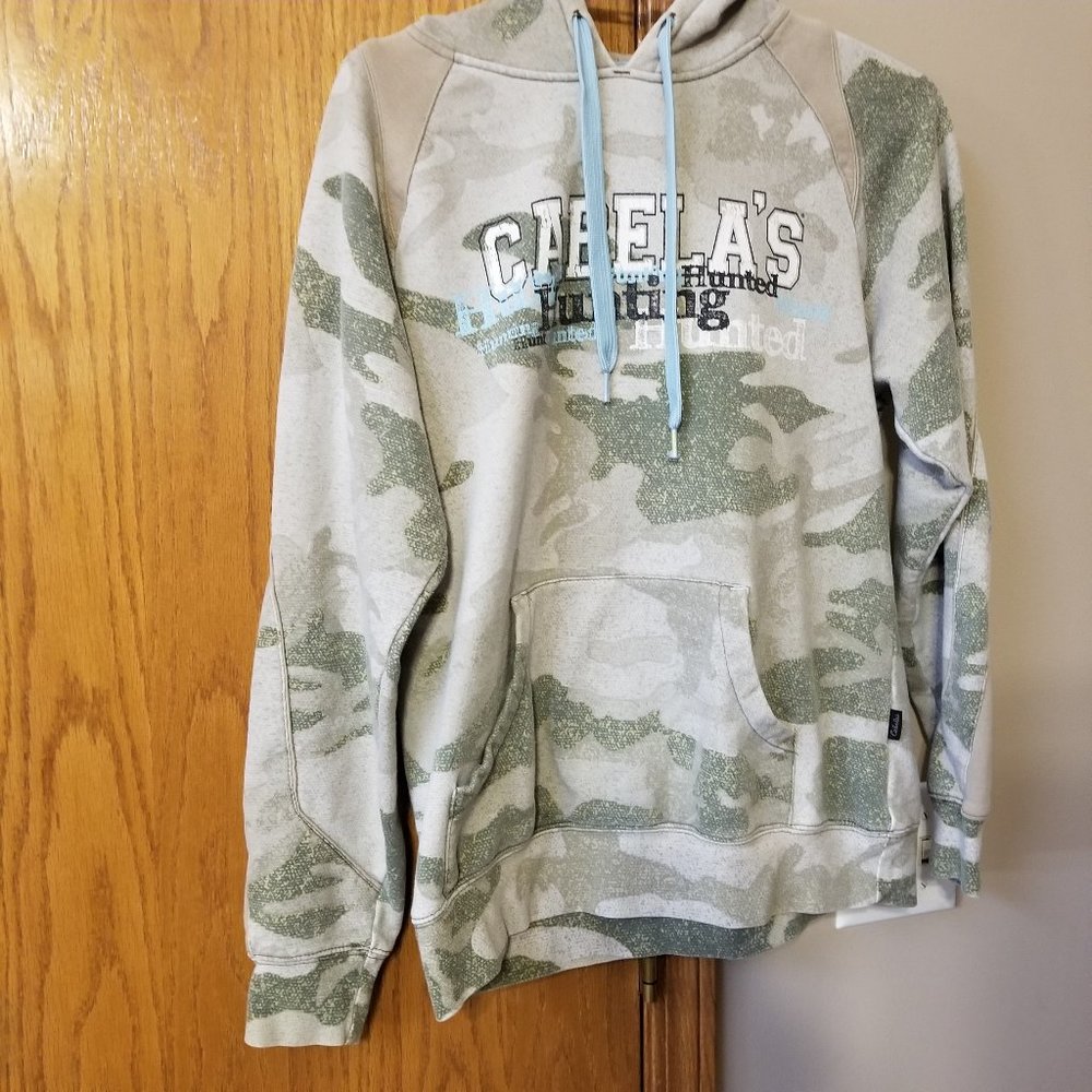 Cabela Kangaroo Camouflage Camo Hoodie  Size M